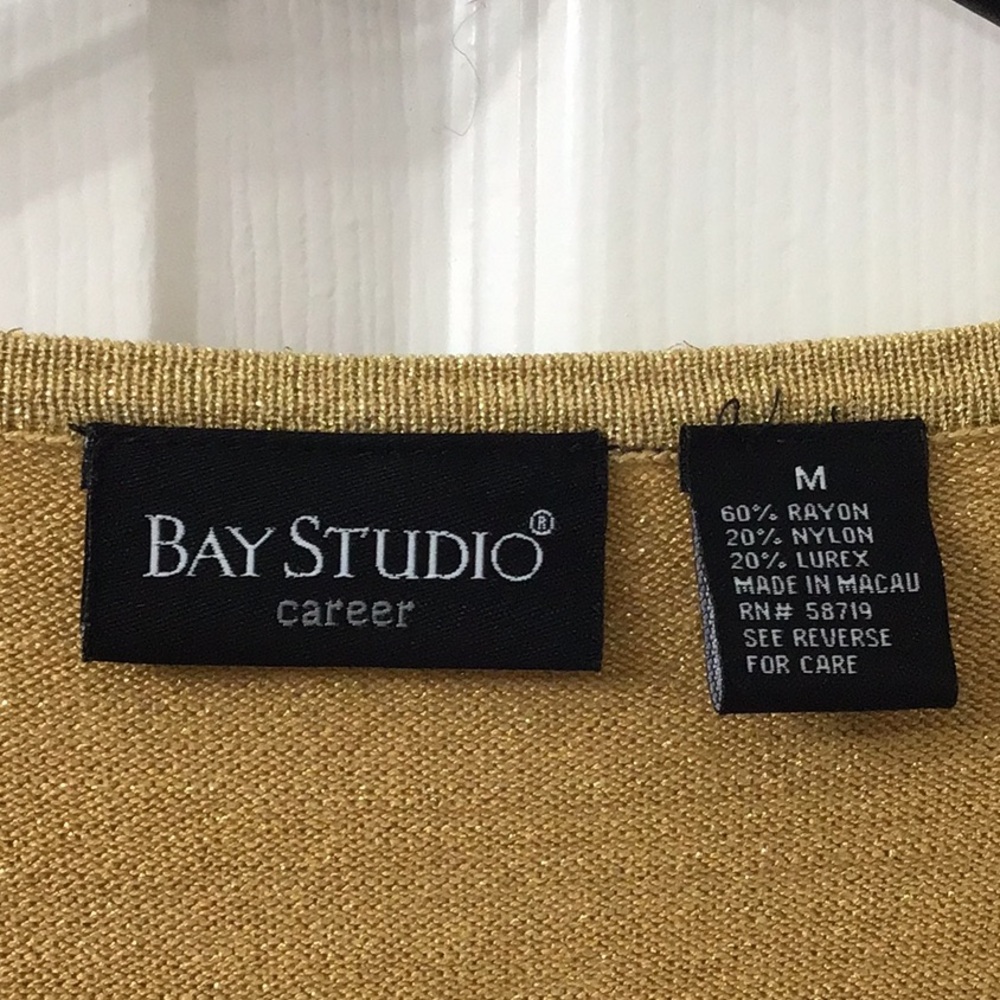 BAY STUDIOS Metallic Gold Tie-Front Long Sleeve Top, M - Picture 3 of 5
